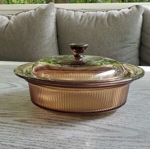 Corning Visionware Amber 1 qt Baker With Lid Pyrex Glass Vintage